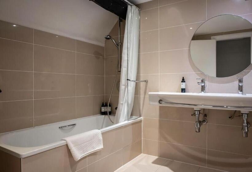 高级大房间, Karma Salford Hall