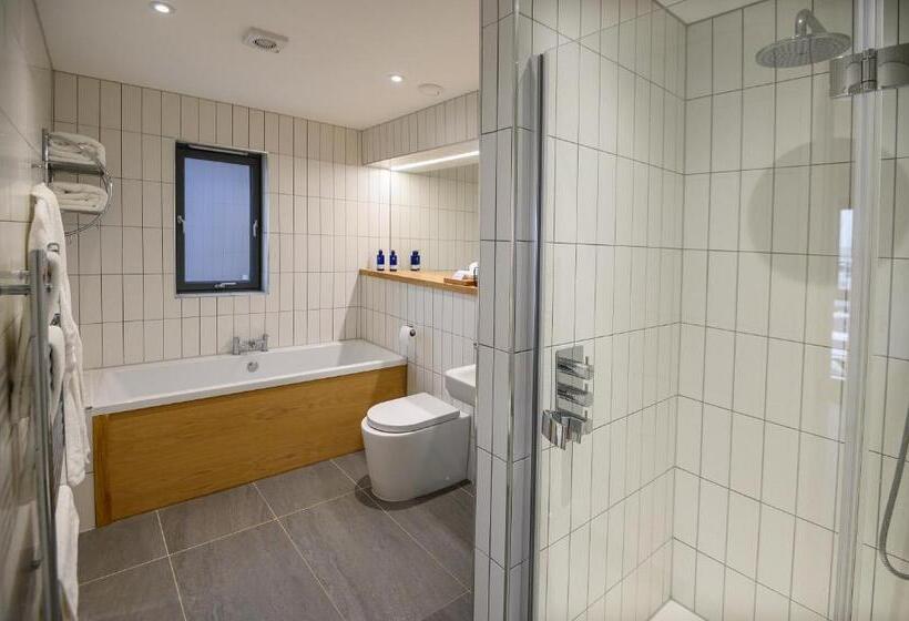 Premium room with view, The Salt Lodge