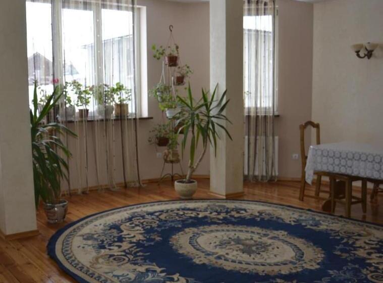 Vilă 1 Dormitor, у мирослави