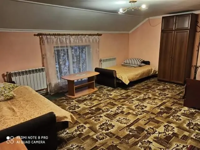 ファミリールーム, садиба барвінок