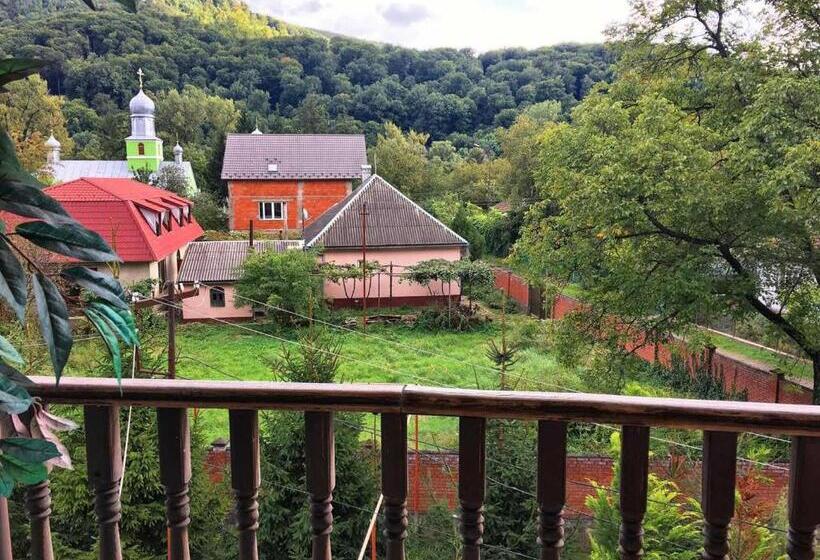 Семейный Номер, Guest House Fortuna