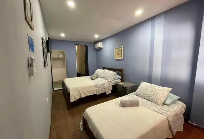 اتاق استاندارد سه نفره, Sarah S Place San Andres
