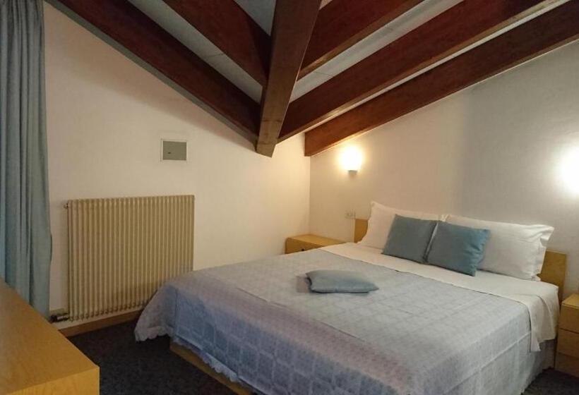 חדר משפחתי, Albergo Stella Alpina