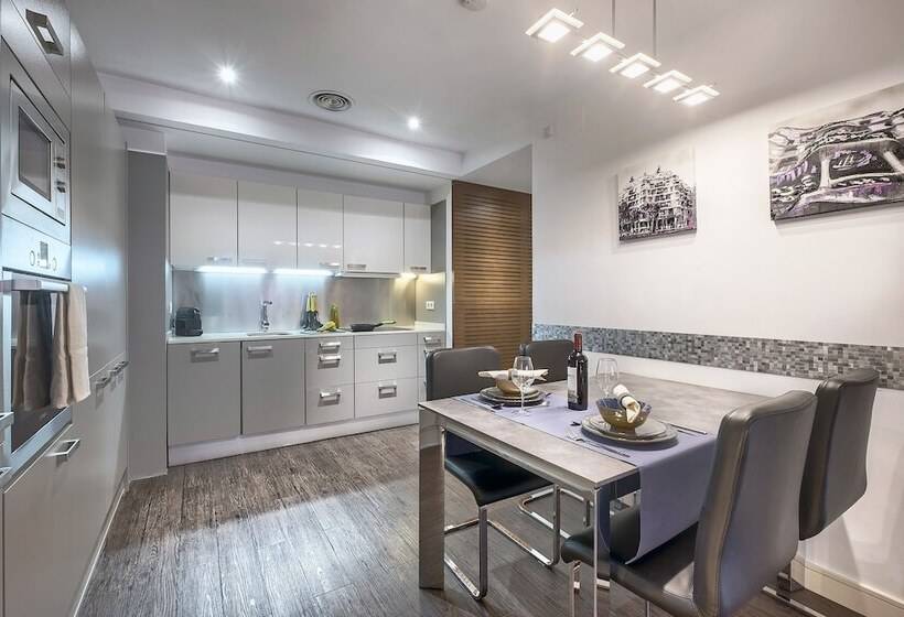 Comfort-huoneisto 1 Makuuhuone, Aspasios Catedral Apartments