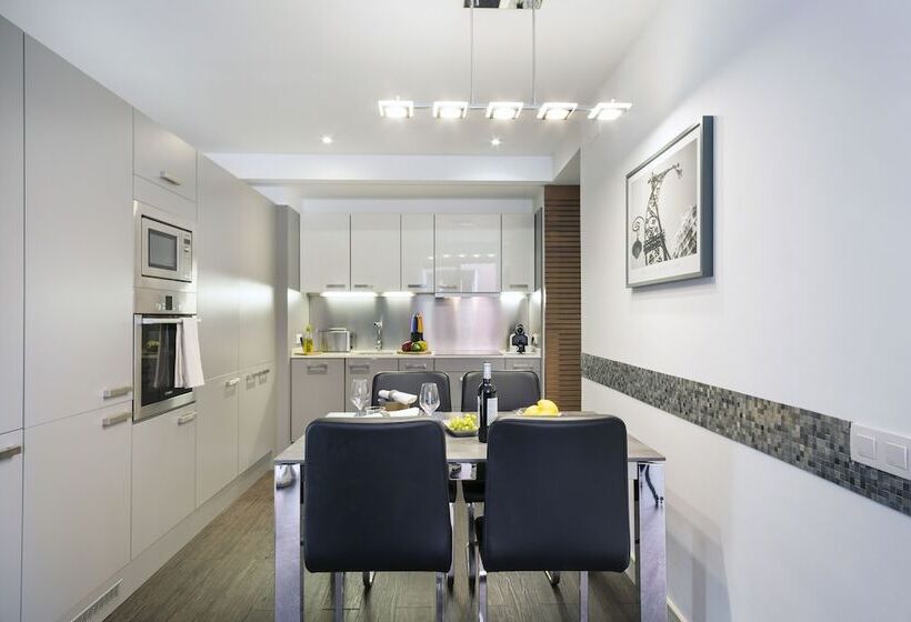 Comfort-huoneisto 1 Makuuhuone, Aspasios Catedral Apartments