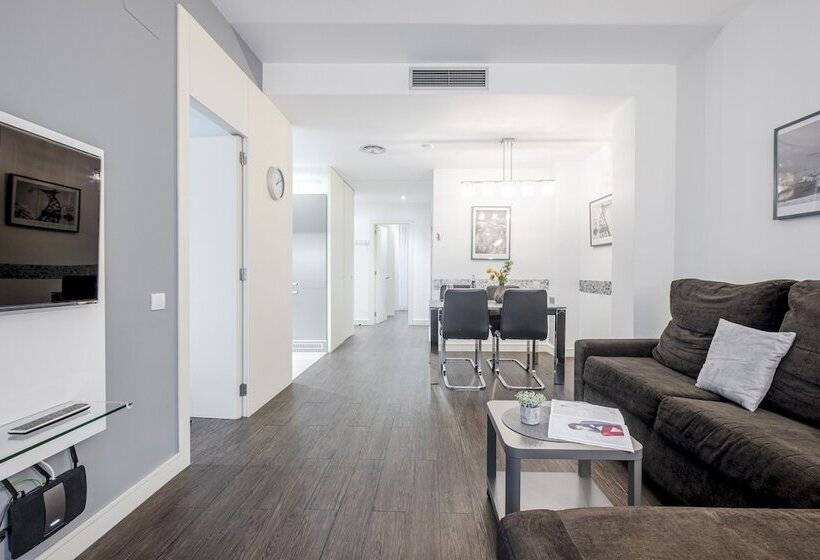 Comfort-huoneisto 2 Makuuhuonetta, Aspasios Catedral Apartments