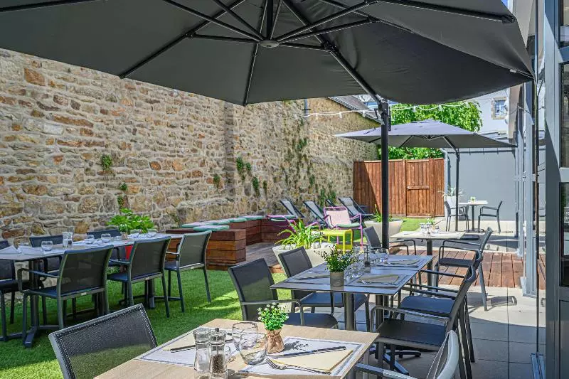 اتاق استاندارد با تخت دو نفره بزرگ, Best Western Plus Hôtel Vannes Centre Ville