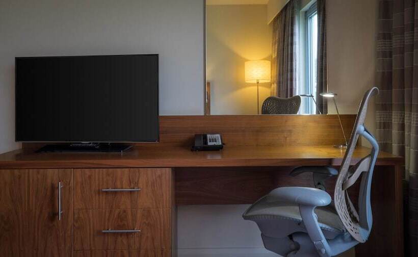 家庭间, Hilton Garden Inn Luton North, United Kingdom