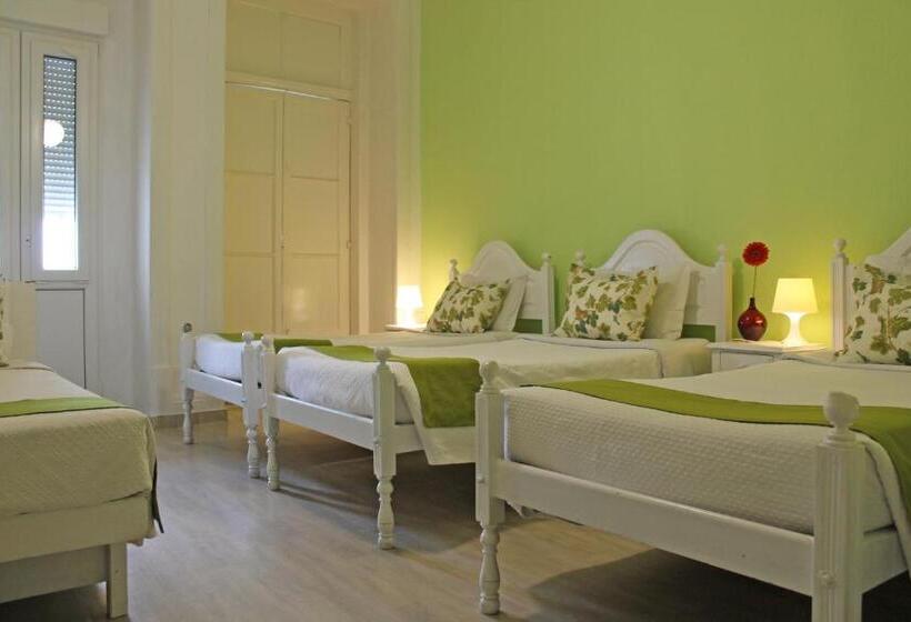 اتاق پنج‌تخته استاندارد, Poveira