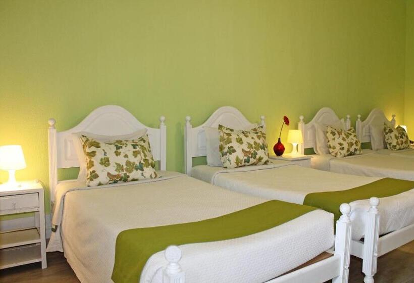 اتاق پنج‌تخته استاندارد, Poveira