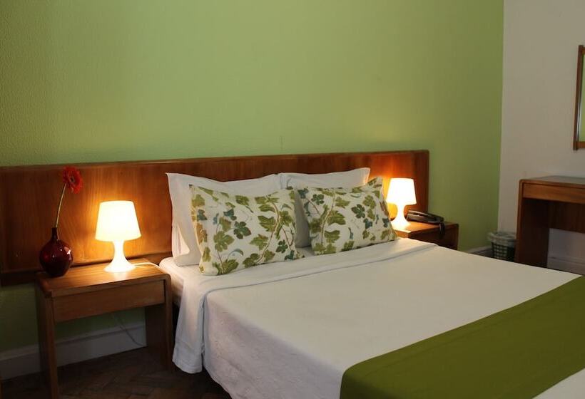 اتاق استاندارد, Poveira