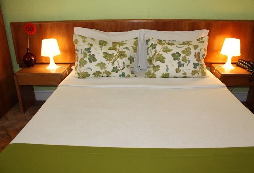 اتاق استاندارد, Poveira