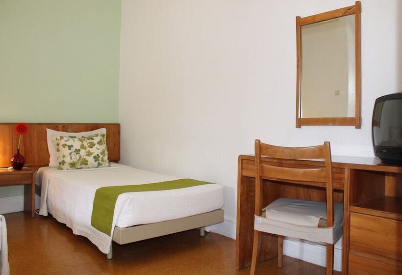 اتاق استاندارد, Poveira