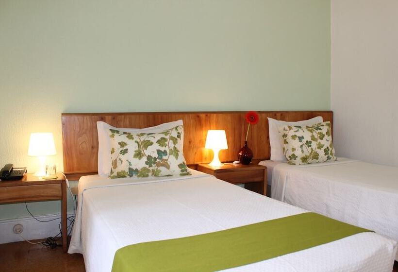 اتاق استاندارد, Poveira