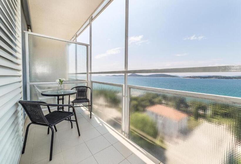 חדר סטנדרט נוף לים עם מרפסת, Punta