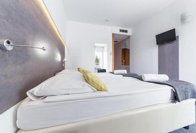 חדר סטנדרט עם מרפסת ונוף לים, Punta