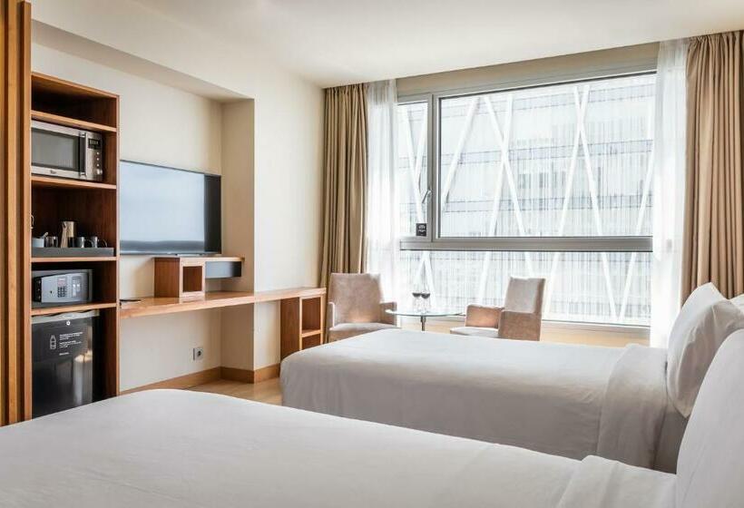 اتاق لوکس, Sb Diagonal Zero 4 Sup