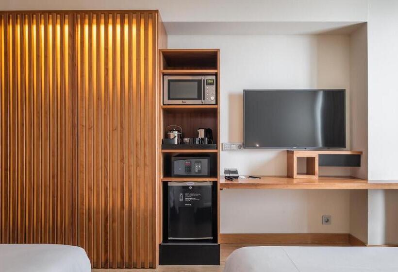 اتاق استاندارد سه نفره, Sb Diagonal Zero 4 Sup