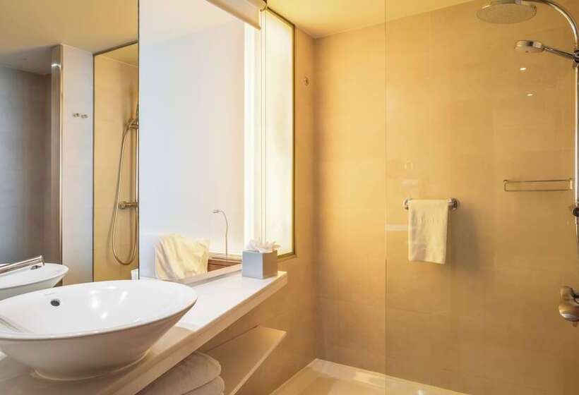 اتاق لوکس, Sb Diagonal Zero 4 Sup