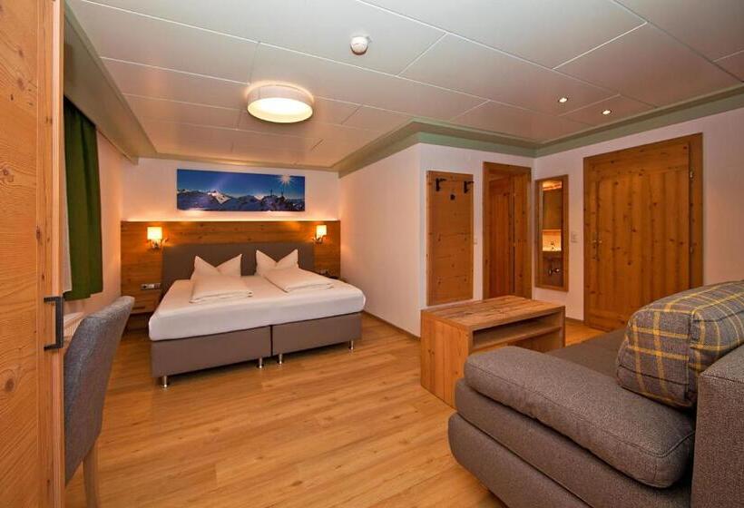 اتاق لوکس, Landhotel Rauchenwalderhof