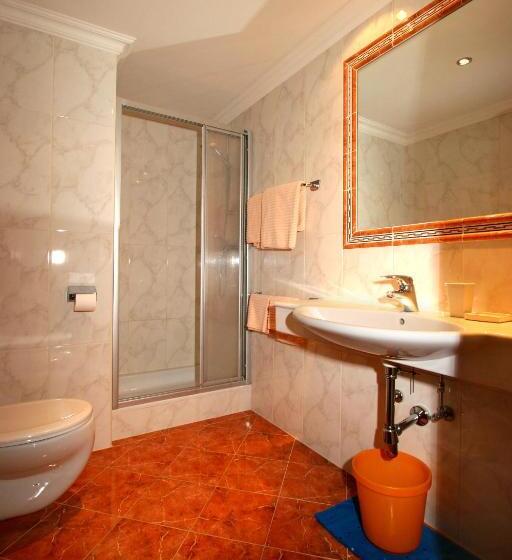 اتاق لوکس, Landhotel Rauchenwalderhof