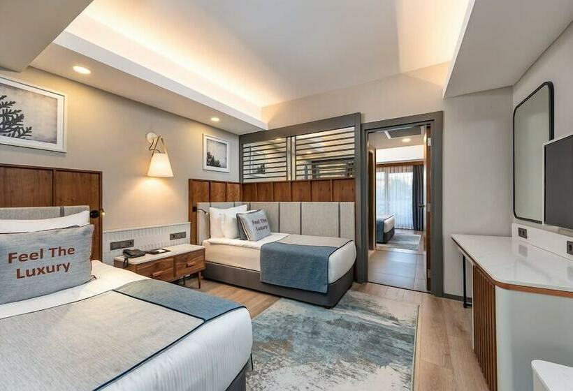 غرفة عائلية ذات إطلالة جانبية على البحر, Seaden Quality Resort & Spa Ultra All Inclusive