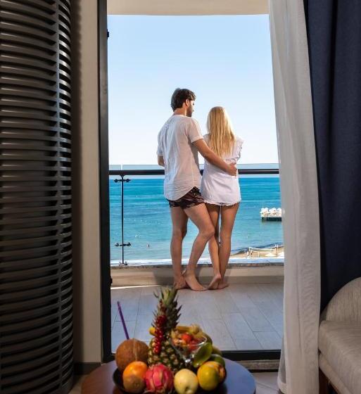 غرفة قياسية إطلالة جانبية علي البحر, Seaden Quality Resort & Spa Ultra All Inclusive