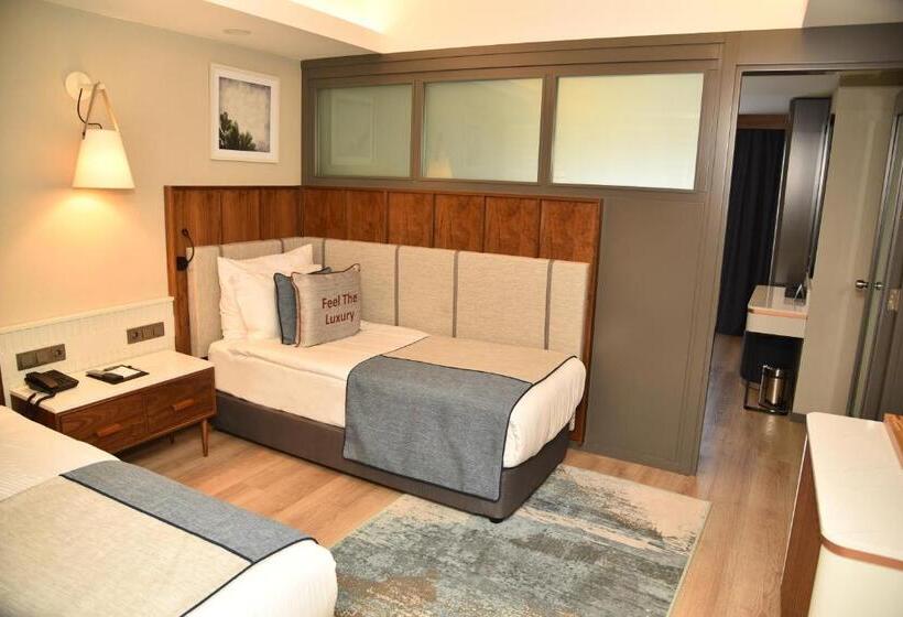 غرفة عائلية ذات إطلالة جانبية على البحر, Seaden Quality Resort & Spa Ultra All Inclusive