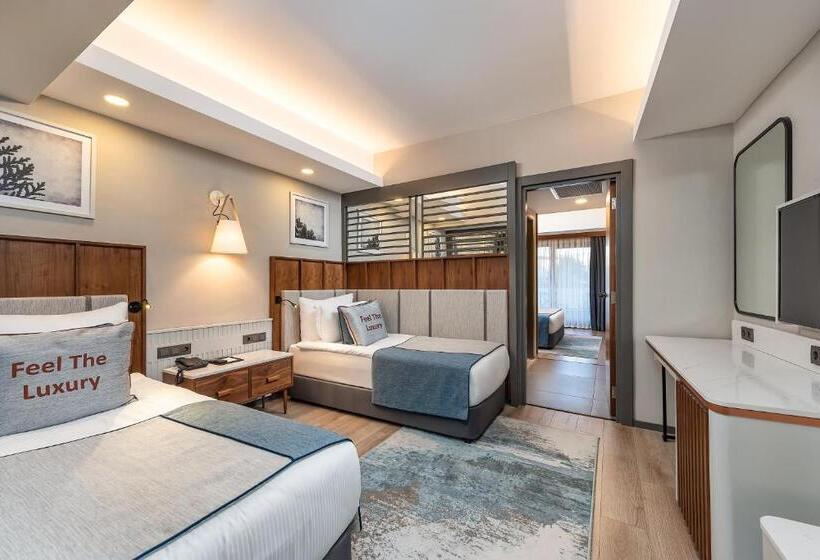 غرفة عائلية ذات إطلالة جانبية على البحر, Seaden Quality Resort & Spa Ultra All Inclusive