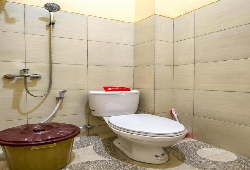 Номер Стандарт, Reddoorz Syariah Near Kebon Rojo Park Blitar