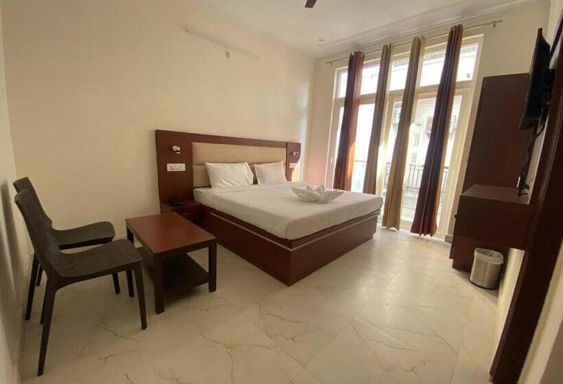 Standardrum med Balkong, The Shivaay Delight Inn Rishikesh