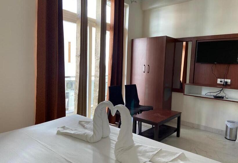 Standardrum med Balkong, The Shivaay Delight Inn Rishikesh