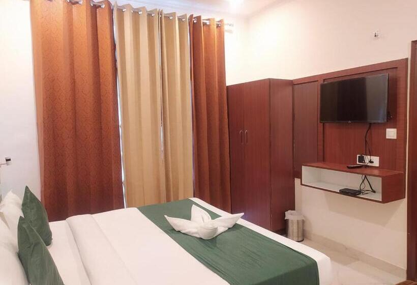 Deluxrum med Balkong, The Shivaay Delight Inn Rishikesh