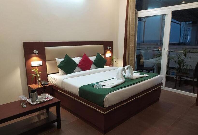 Deluxrum med Balkong, The Shivaay Delight Inn Rishikesh