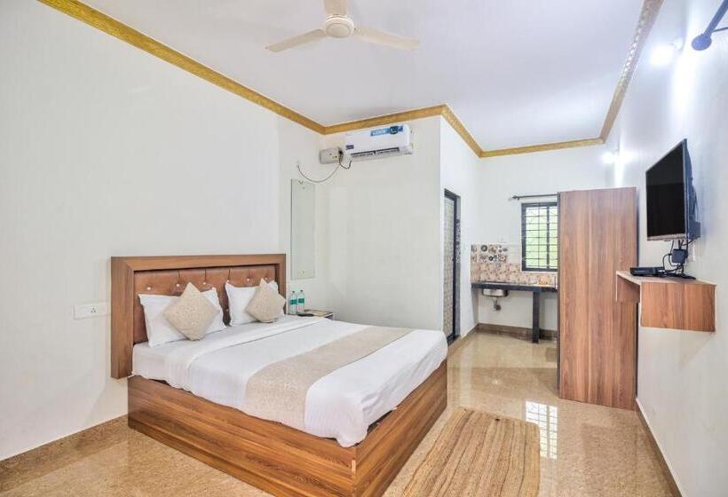 デラックスルーム, Calangute Bay By The Sea