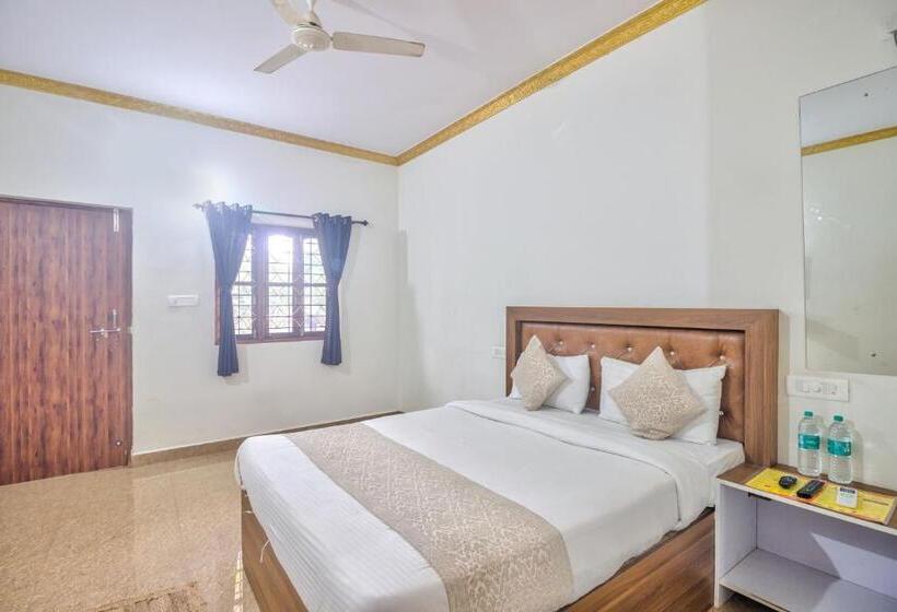 デラックスルーム, Calangute Bay By The Sea