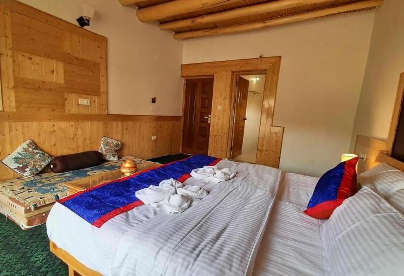 デラックスルーム, Namra Villa