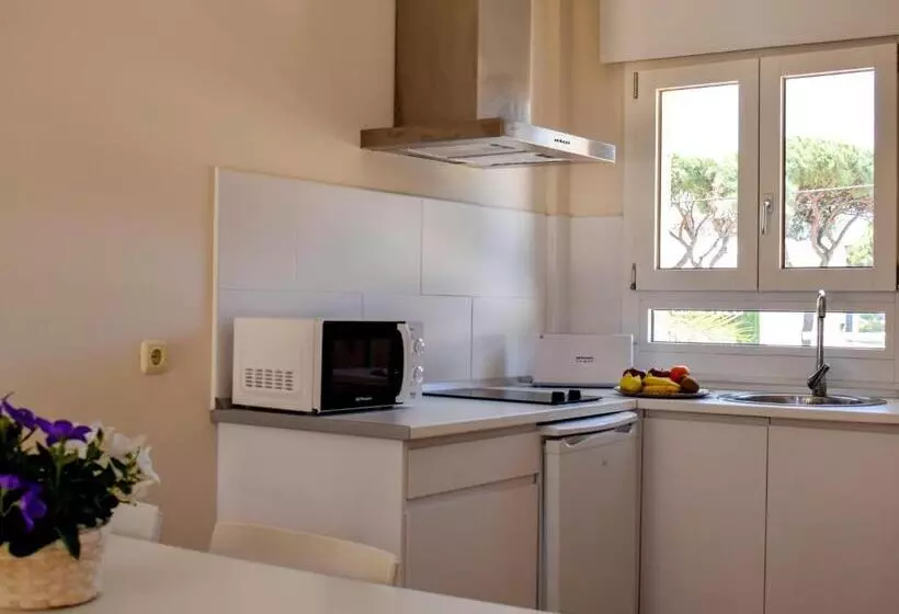 استودیوی استاندارد, Aparthotel Novo Sancti Petri