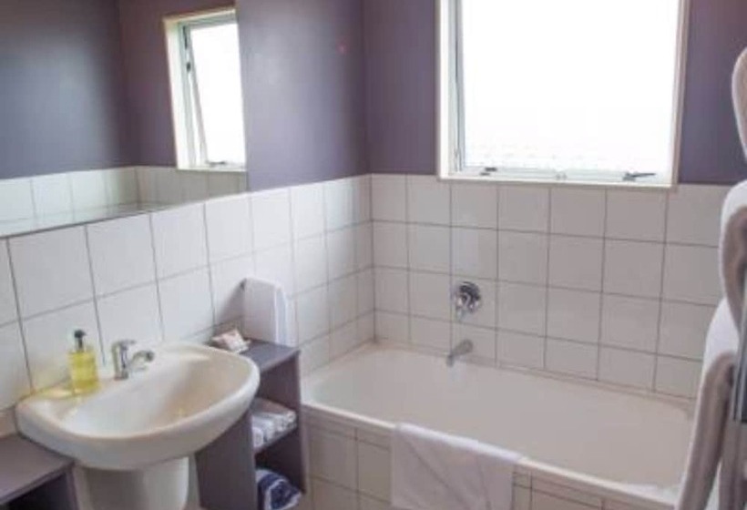 Апартаменты 3 Спальни, Asure Colonial Lodge Motel