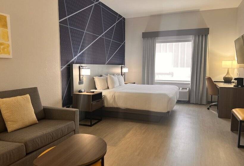 套房, Comfort Suites Louisville Airport