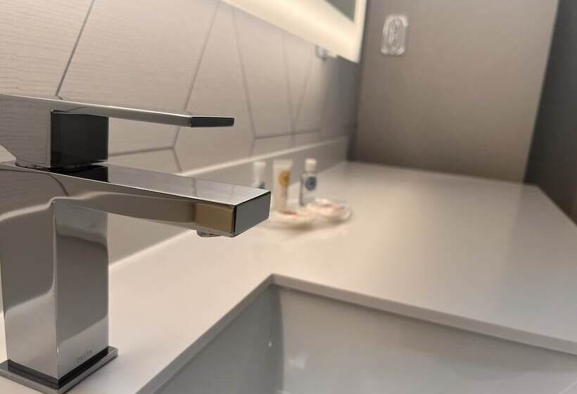 套房, Comfort Suites Louisville Airport