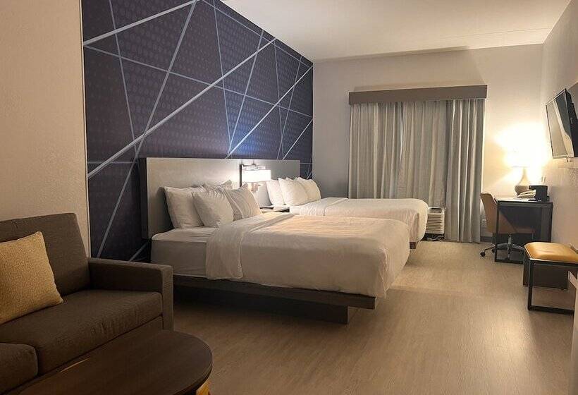 套房, Comfort Suites Louisville Airport