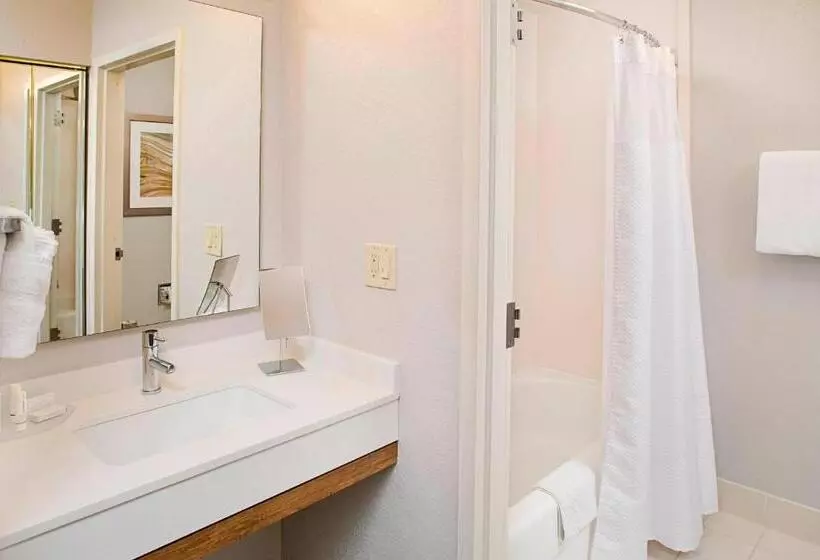 身障者適用キングサイズベッドルーム, Courtyard By Marriott West Palm Beach Airport