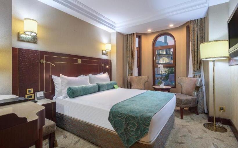デラックスルーム, Crowne Plaza Istanbul Old City, An Ihg