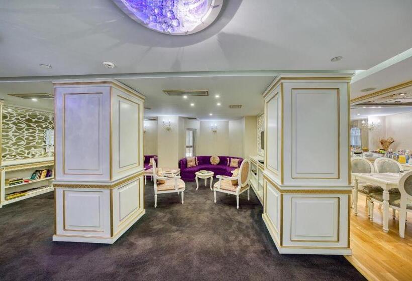 クラブジュニアスイート, Crowne Plaza Istanbul Old City, An Ihg