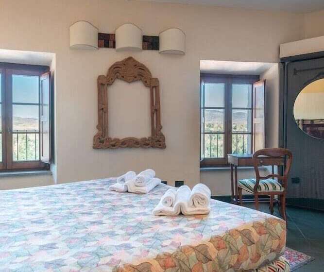 חדר סטנדרט לשלושה, Della Fortezza