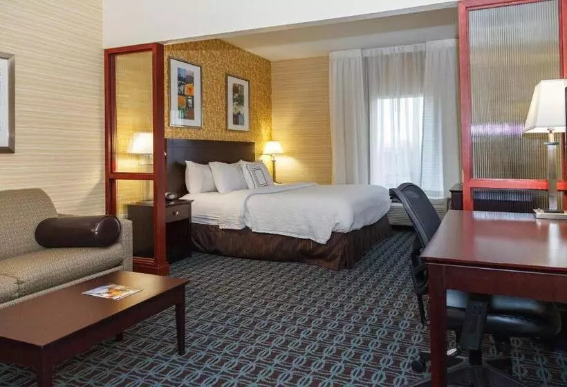 キングサイドベッドのスタンダードワンルーム, Fairfield Inn & Suites By Marriott Somerset