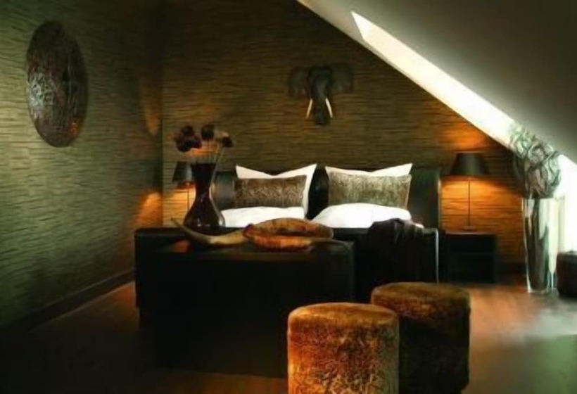 חדר אקזקיוטיב, Friends Huckelhoven