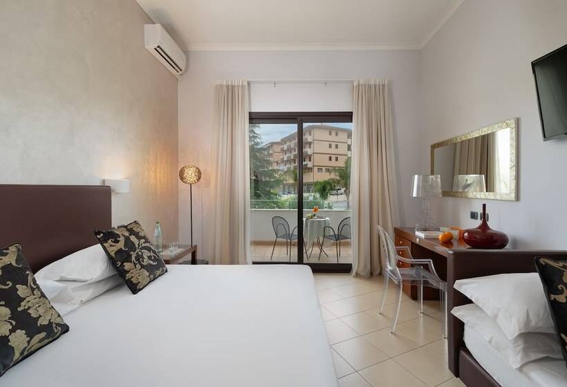 Номер Стандарт, Grand Hotel Sofia