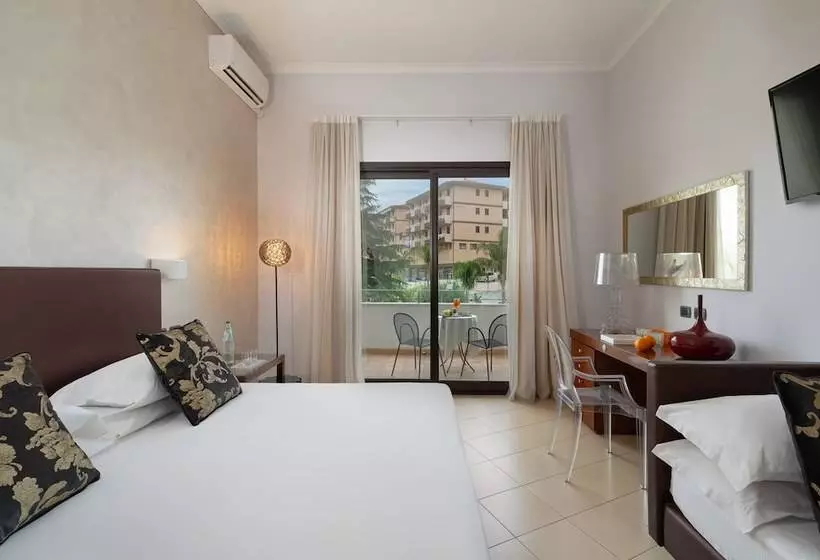 Standard-huone, Grand Hotel Sofia
